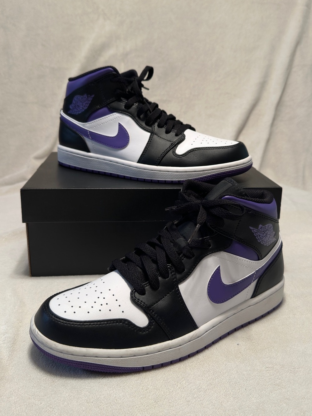 Nike Air Jordan Mid 1- Dark Iris  Sneakers - Black / White / Purple size 9